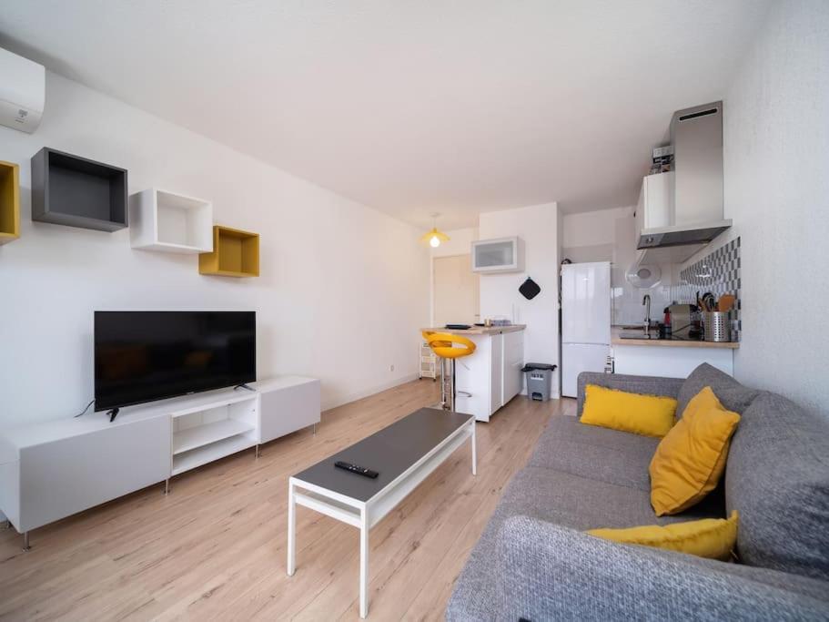 Appartement Tout Equipe Climatise Terrasse Hopital De La Timone 马赛 外观 照片