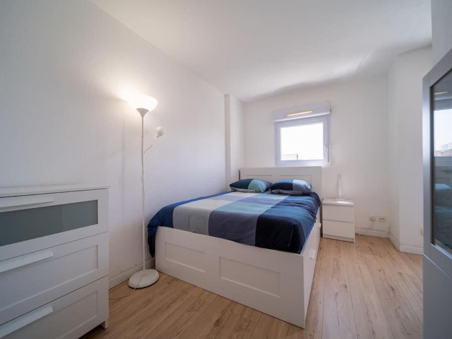 Appartement Tout Equipe Climatise Terrasse Hopital De La Timone 马赛 外观 照片