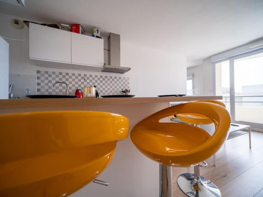 Appartement Tout Equipe Climatise Terrasse Hopital De La Timone 马赛 外观 照片